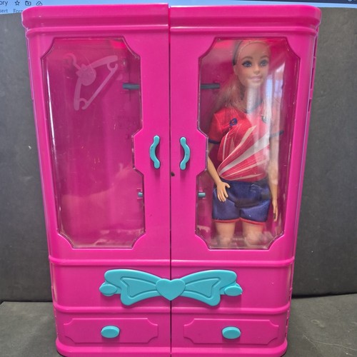 Barbie bambola plastica rosa - , e