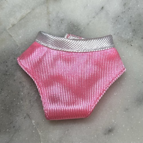 Vestiti intimi vintage