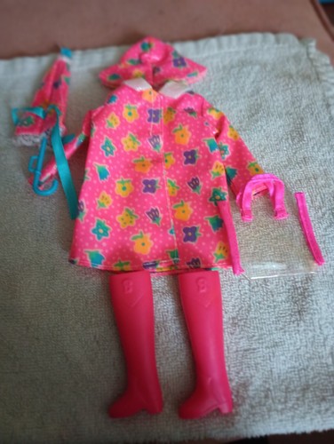 Barbie fashion avenue set - fashion,